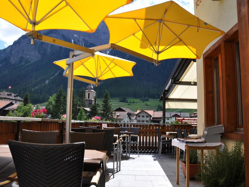 Hotel Ladina Bergün Buitenkant foto