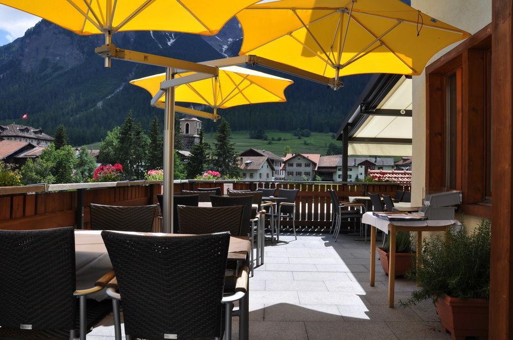 Hotel Ladina Bergün Buitenkant foto